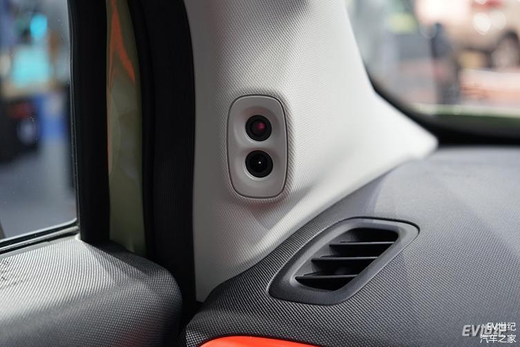 一种驾驶员疲劳检测摄像头的制作方法(图1)