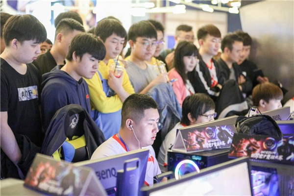 运动训练科学监控与竞技状态调整新ppt学习教案(图1)